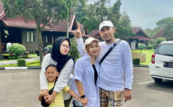 Pilu! Tangis Anak Mpok Alpa yang Rindu Sosok Ibu di Hari Ulang Tahunnya